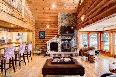 Enjoy Panoramic views from this 4 BD 3BA Lake Home with 4 Car - photo 12