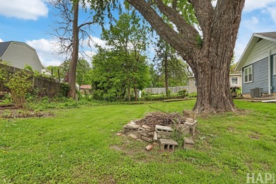 Charming Ranch on a Large Lot with Endless Potential! Welcome - photo 17