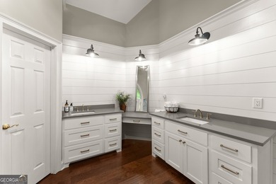 Captivating Remodeled European Retreat in Polo Golf & Country - photo 18