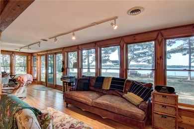 Enjoy Panoramic views from this 4 BD 3BA Lake Home with 4 Car - photo 19