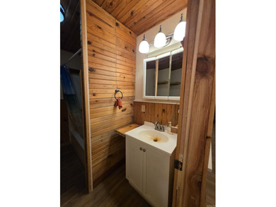 A rare find in Mena - a rustic home on 5 beautiful acres with - photo 20