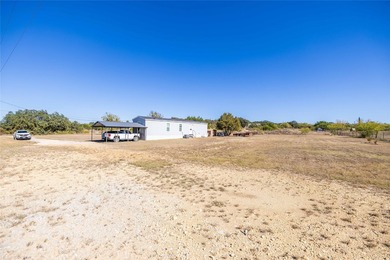 Discover peaceful country living near beautiful Lake Brownwood! - photo 24