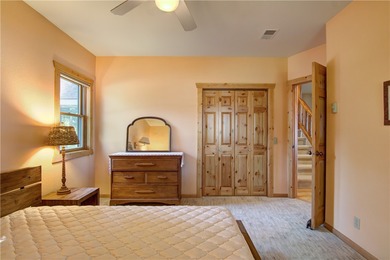 Enjoy Panoramic views from this 4 BD 3BA Lake Home with 4 Car - photo 26