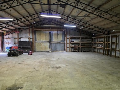 A rare find in Mena - a rustic home on 5 beautiful acres with - photo 42