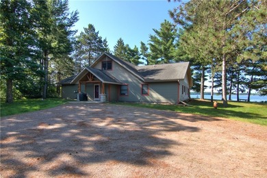 Enjoy Panoramic views from this 4 BD 3BA Lake Home with 4 Car - photo 45