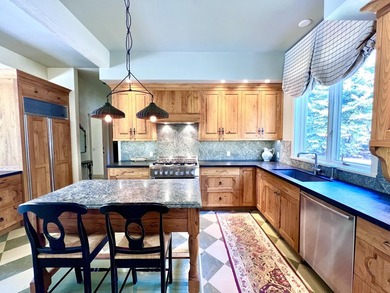 This beautiful home presents a rare opportunity to own property - photo 5