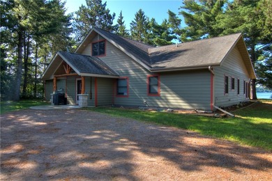 Enjoy Panoramic views from this 4 BD 3BA Lake Home with 4 Car - photo 46