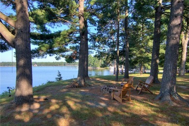 Enjoy Panoramic views from this 4 BD 3BA Lake Home with 4 Car - photo 54