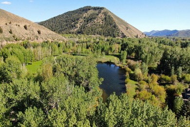 Rare opportunity to create a dream mountain resort compound on - photo 9