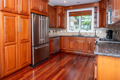 Beautiful Home on Magician Lake! SOLD - photo 3