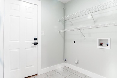 Located in the extremely popular Paradise Retreat subdivision - photo 34