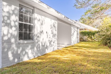 Located in the extremely popular Paradise Retreat subdivision - photo 36