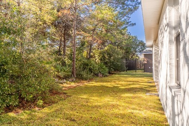 Located in the extremely popular Paradise Retreat subdivision - photo 39