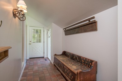 This property offers incredible potential in an exceptional - photo 2
