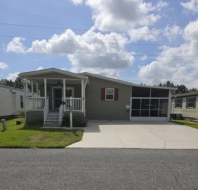 7427 Harbor View Drive is located in beautiful Lake Griffin - photo 1