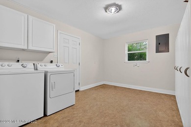 Charming brick one-story home featuring 3 bedrooms, 2.5 - photo 11