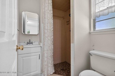 Charming brick one-story home featuring 3 bedrooms, 2.5 - photo 13