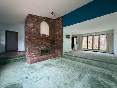 4+ bedrooms, 3 baths and huge double lot! 3 bedrooms on one - photo 14