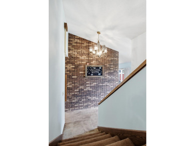 4+ bedrooms, 3 baths and huge double lot! 3 bedrooms on one - photo 16