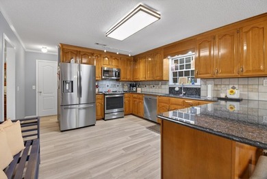 Welcome to 1071 Mose Ware Road in Ozark, AL- Stunning custom - photo 18