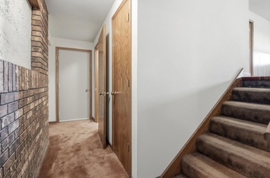 4+ bedrooms, 3 baths and huge double lot! 3 bedrooms on one - photo 20