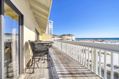 This wonderful condo is right on the beach and has a fantastic - photo 26