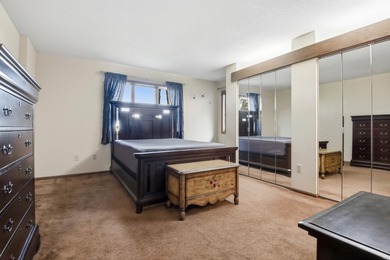 4+ bedrooms, 3 baths and huge double lot! 3 bedrooms on one - photo 26