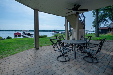 Beautiful Home on Magician Lake! SOLD - photo 27