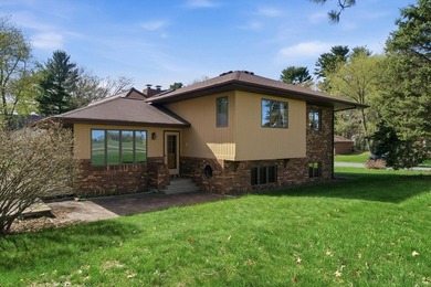 4+ bedrooms, 3 baths and huge double lot! 3 bedrooms on one - photo 42