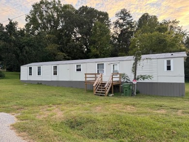 Lake Greenwood Home For Sale in Greenwood South Carolina