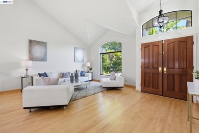Welcome to your beautiful dream home! This lovely 4-bedroom - photo 6
