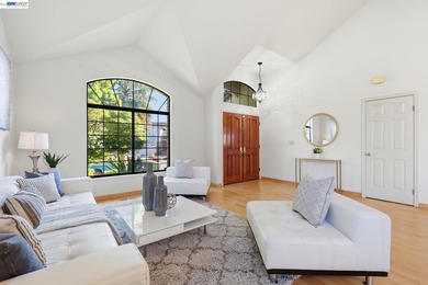 Welcome to your beautiful dream home! This lovely 4-bedroom - photo 8