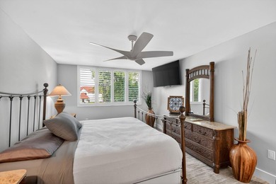 Renovated, move-in ready condo in the highly desirable - photo 22