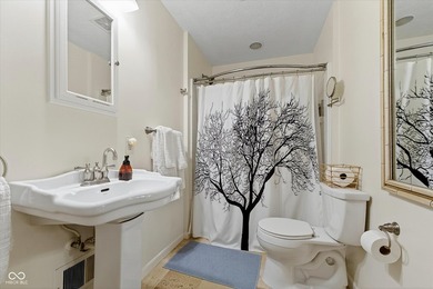 Tucked among mature trees in the highly sought-after South - photo 26