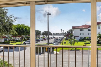 Renovated, move-in ready condo in the highly desirable - photo 37