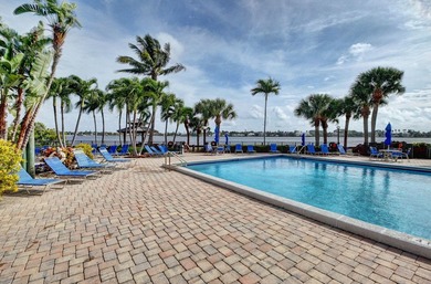 Renovated, move-in ready condo in the highly desirable - photo 52