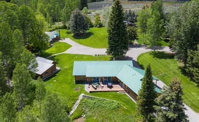A true legacy estate with 33.45 pristine acres in the heart of - photo 2