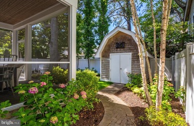 Perfectly positioned in the heart of highly sought-after South - photo 29