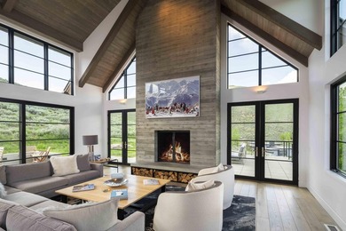 This site was chosen for its private, elevated, view-laden - photo 6