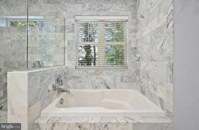 Perfectly positioned in the heart of highly sought-after South - photo 48