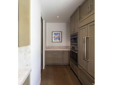 This site was chosen for its private, elevated, view-laden - photo 9
