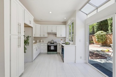 Welcome to 1555 Mission Springs Circle! This beautifully - photo 10