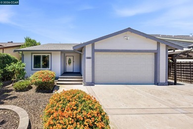 Beautifully updated tri-level home located on a quiet cul-de-sac - photo 1