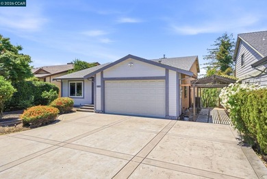Beautifully updated tri-level home located on a quiet cul-de-sac - photo 4
