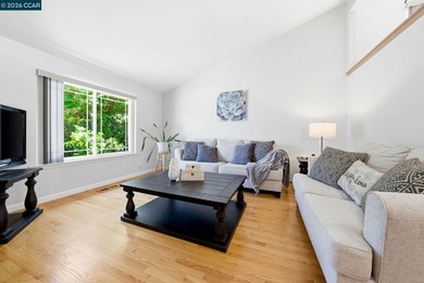 Beautifully updated tri-level home located on a quiet cul-de-sac - photo 8