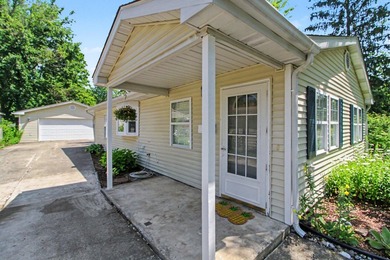 Additional listing photo 2