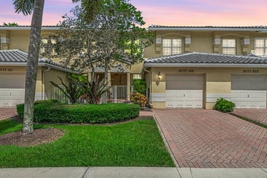 This lake front coach home has a brand-new roof, new AC with - photo 2