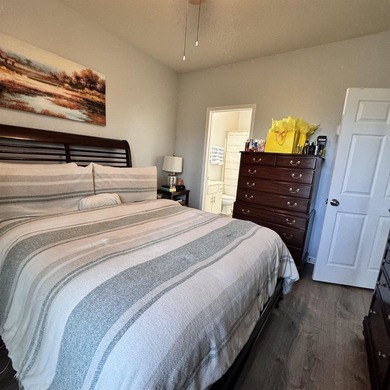 Rare Gem!!!!!!Short and Long-term rent, and RB&B at The Fairway - photo 16