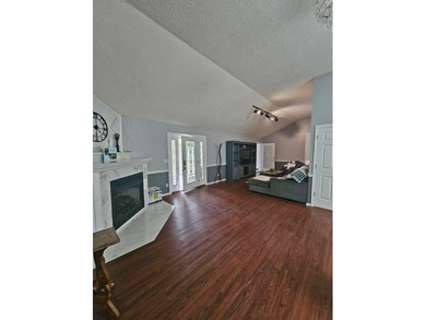 South Fork of the Spring River Property - This house has over 3 - photo 6