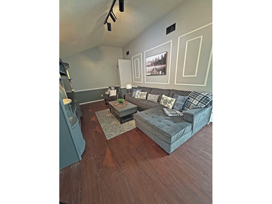 South Fork of the Spring River Property - This house has over 3 - photo 8